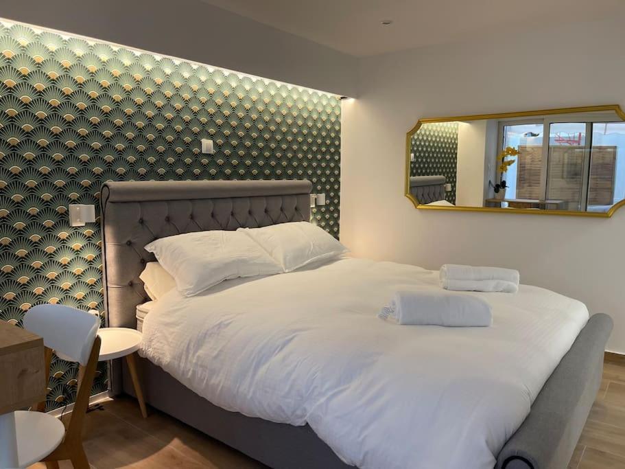 Apartament Hideaway Boutique Ateny Zewnętrze zdjęcie