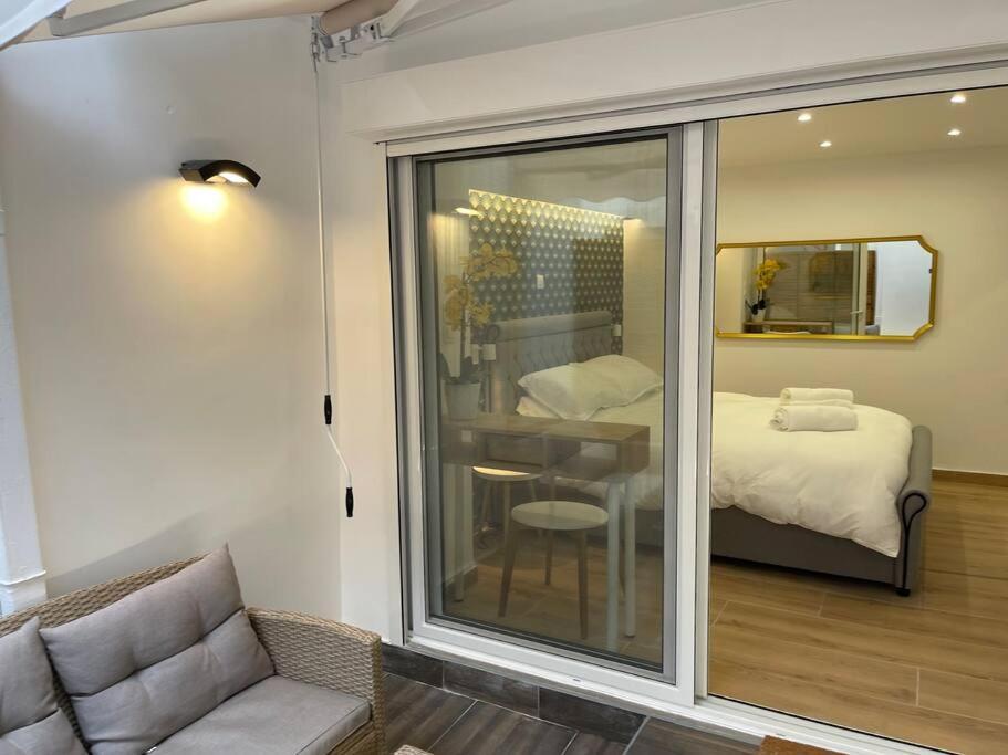 Apartament Hideaway Boutique Ateny Zewnętrze zdjęcie